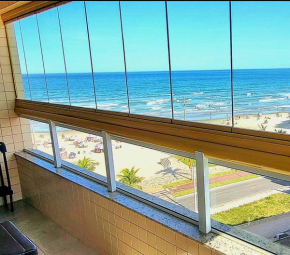 Lindo e novo apto à beira-mar em Caiçara - Praia Grande